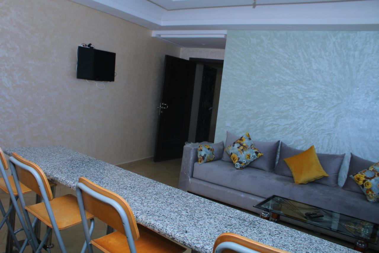 Apartament Bouznika 4 Zewnętrze zdjęcie